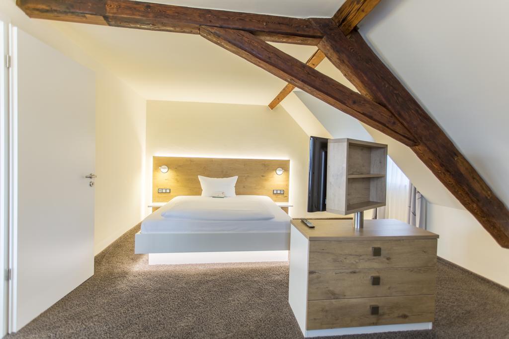 Hotel Jaegerhaus In Esslingen Esslingen am Neckar Luaran gambar